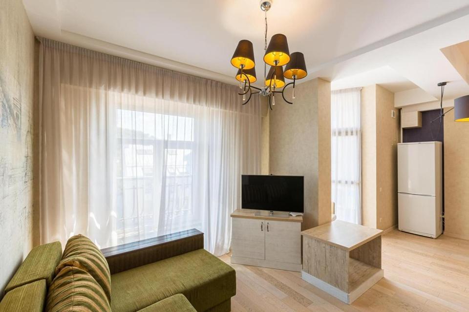 Цехова 1 Apartamento Lviv Exterior foto