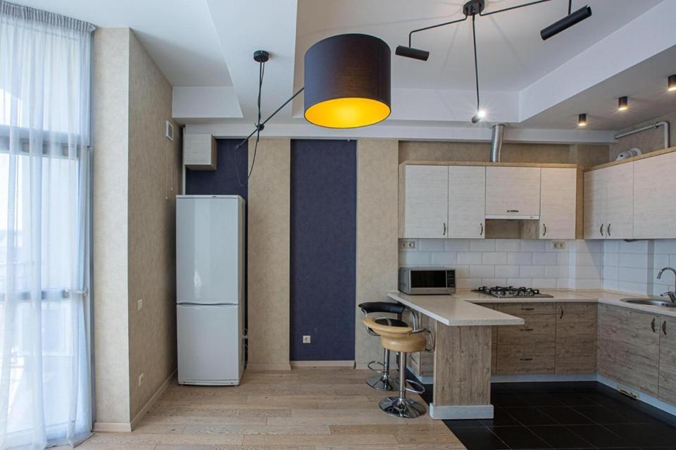 Цехова 1 Apartamento Lviv Exterior foto